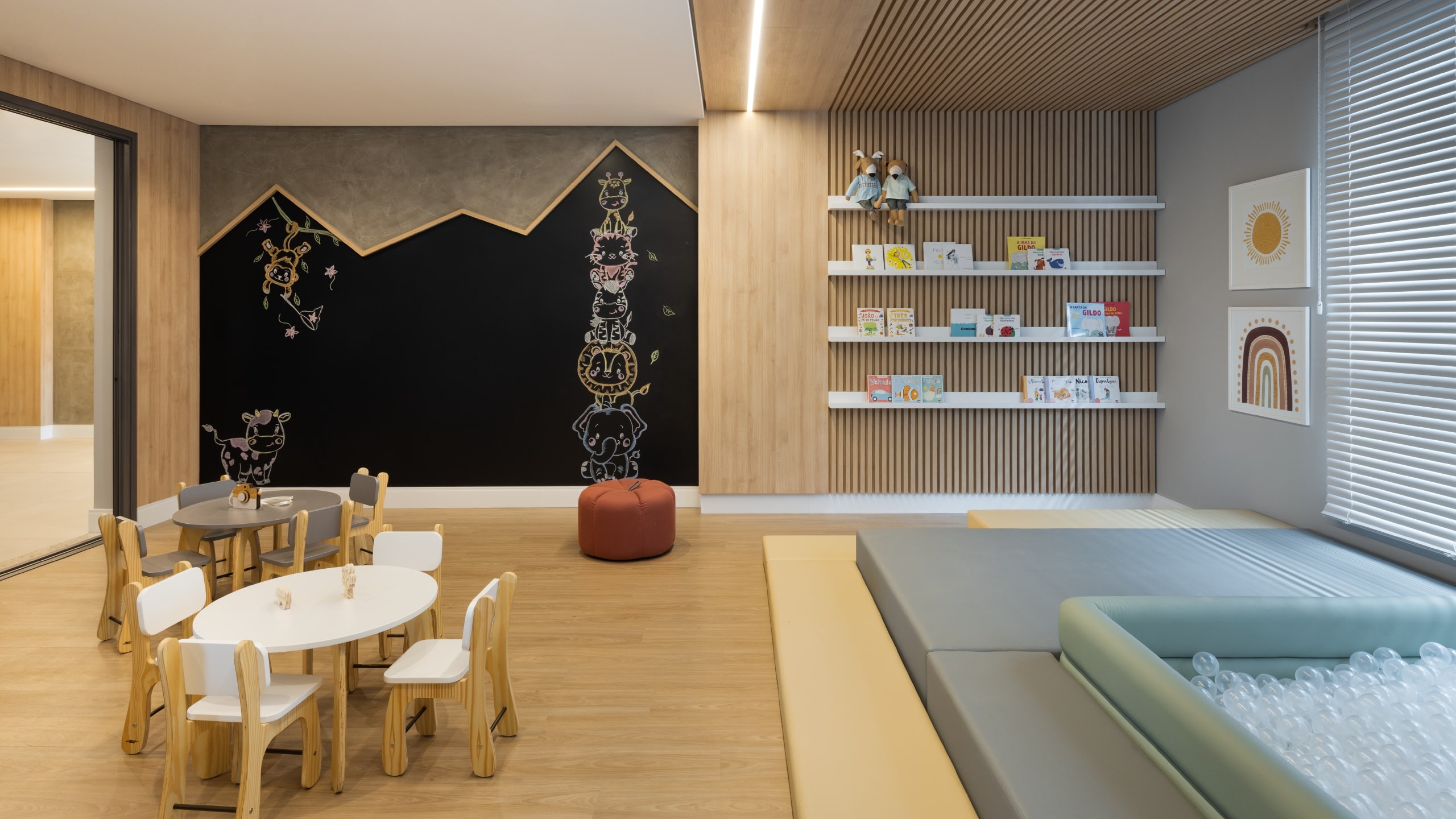 Lazer Maring� Plaenge Almond