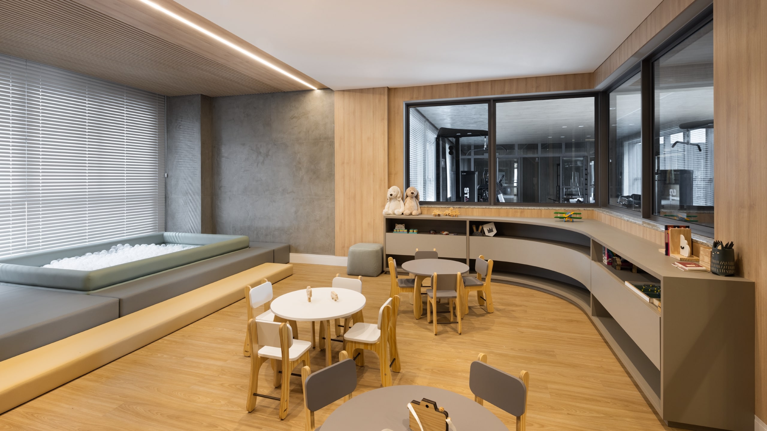 Lazer Maring� Plaenge Almond