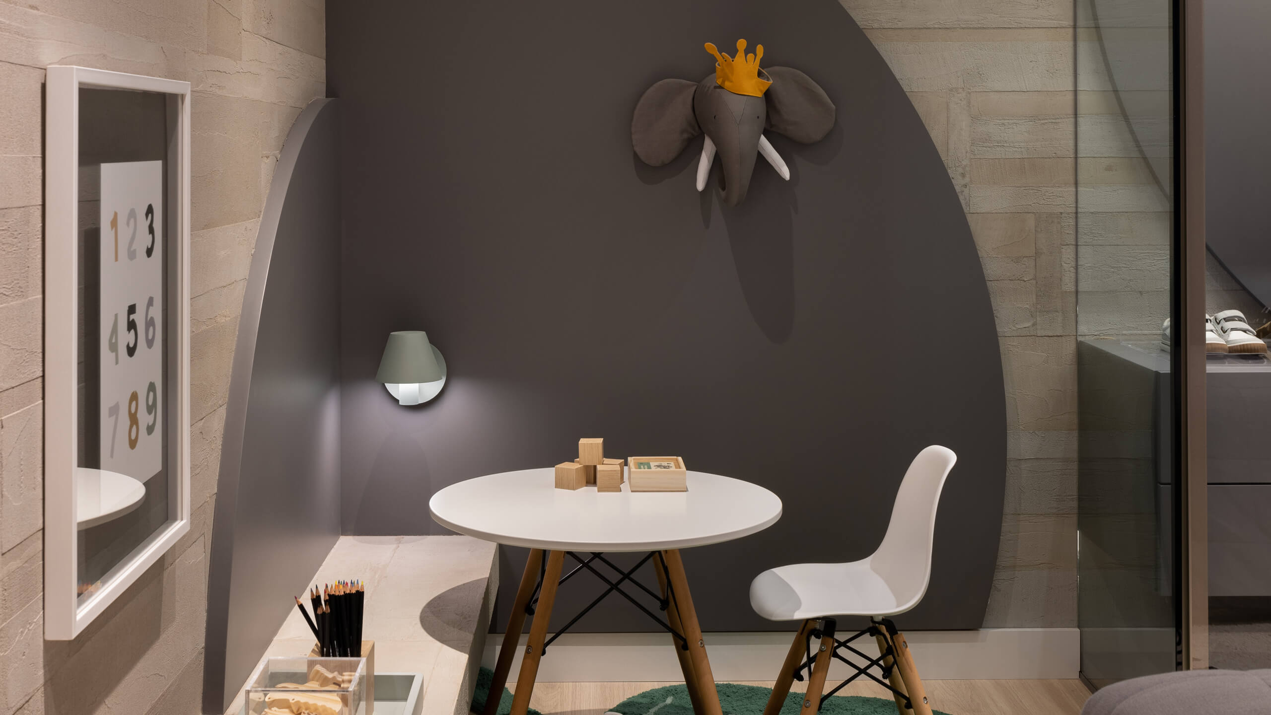 Decorado Maring� Plaenge Square