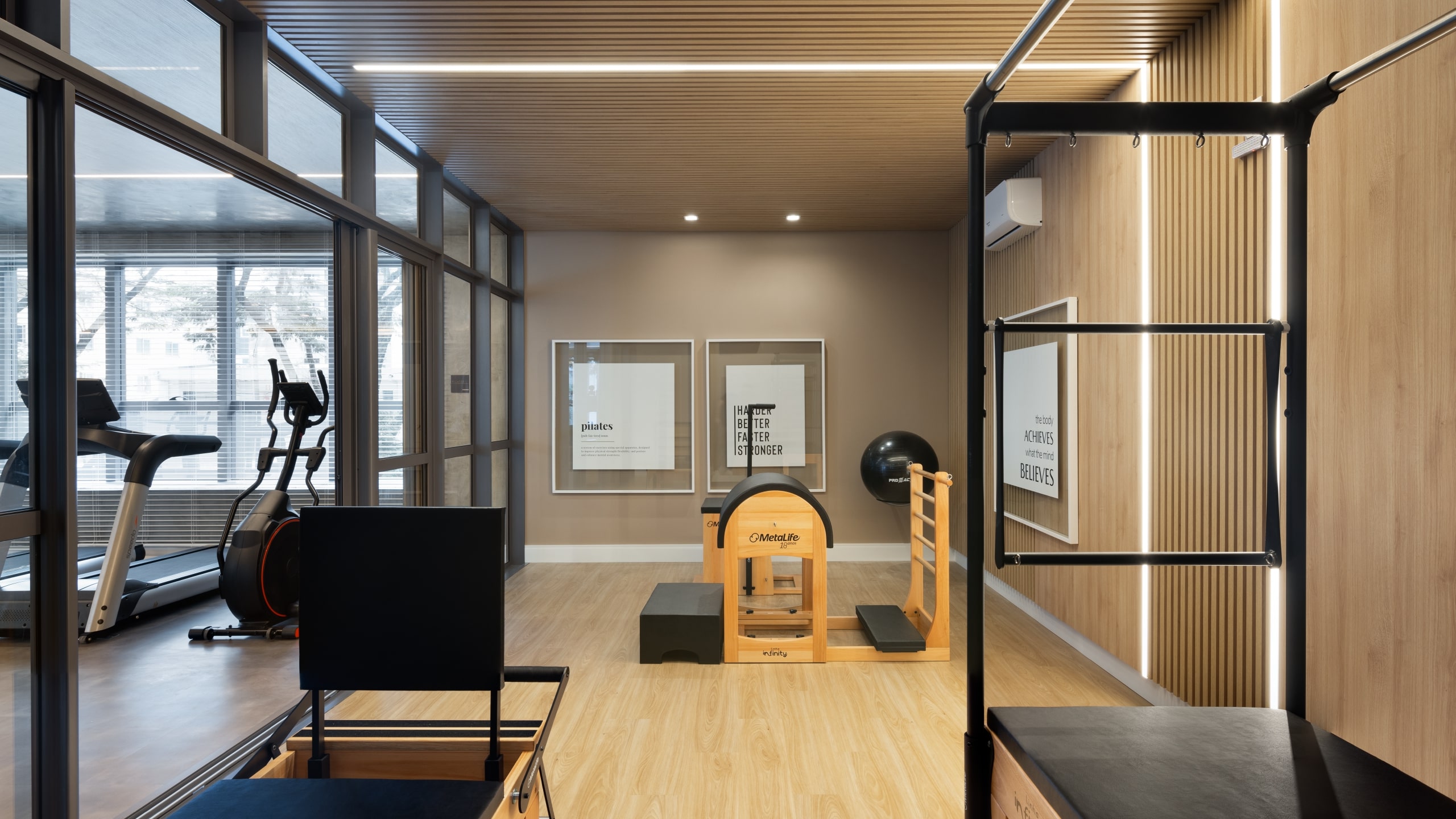 Lazer Maring� Plaenge Almond